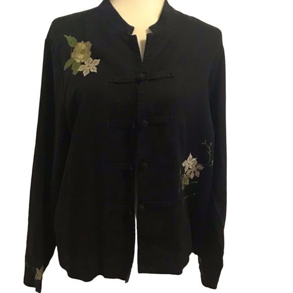 RELATIVITY Jacket Black Asian Inspired Embroidery Toggle Closure Linen Size L - Picture 9 of 9